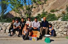 Tadżykistan - z ludźmi ze wsi z którymi zbierałem pomidory.