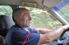 Armenia - kierowca taksówki.