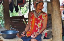 Tajlandia - kobieta z północnej wioski.