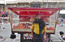 Palestyna -uliczny sprzedawca.