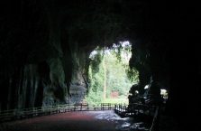 Gumantong cave Borneo Malaysia(5)