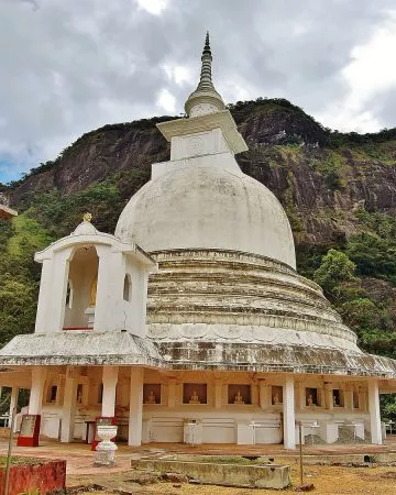 Sri Lanka Buddhist temple